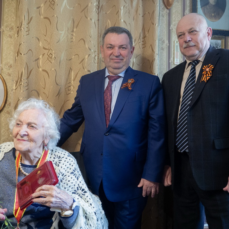 Депутаты Законодательного Собрания вручили знак «Почётный гражданин города Твери» ветеранам Великой Отечественной войны