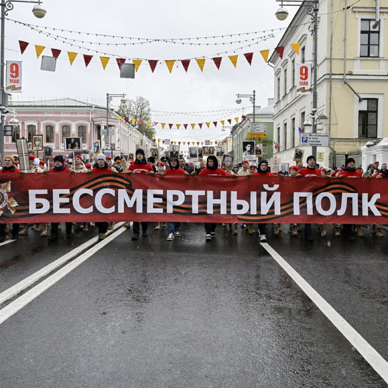 Более 11 тысяч человек приняли участие в шествии «Бессмертного полка» в Твери