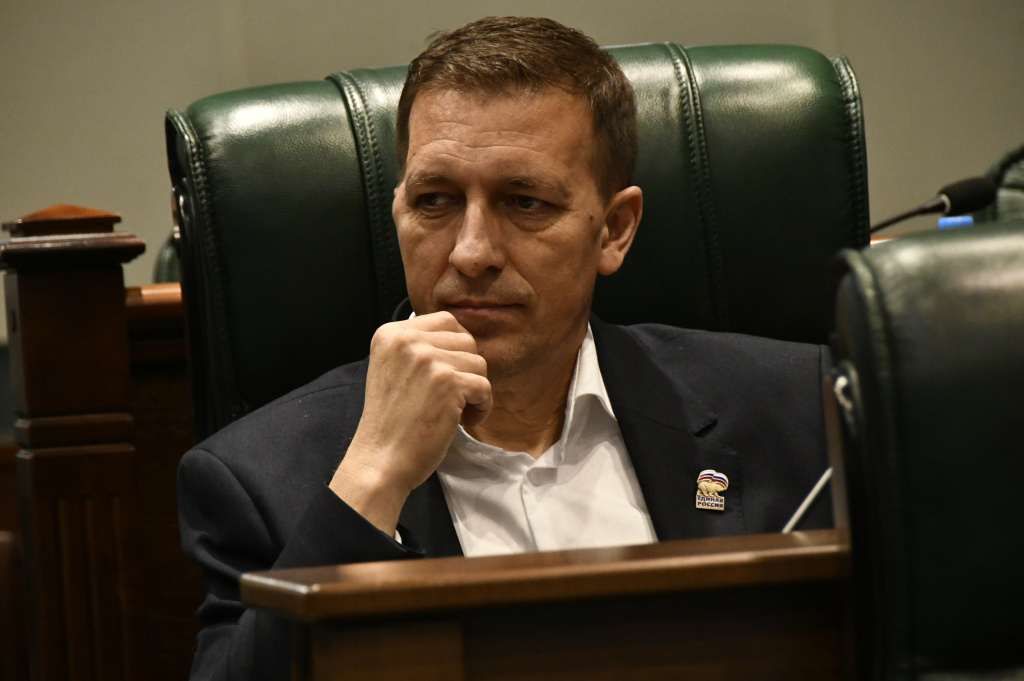 Александр Харченко: «Многолетний опыт работы в системе здравоохранения позволяет видеть существующие проблемы и возможные пути их решения»